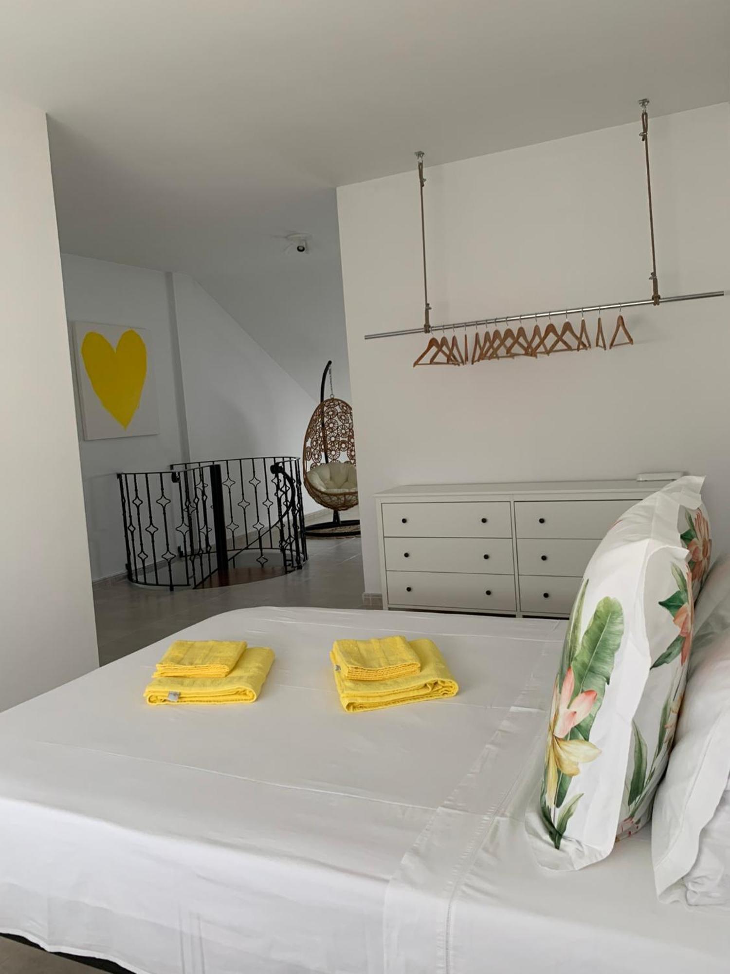 Apartamento Duplex Mediterranean View غانديا المظهر الخارجي الصورة
