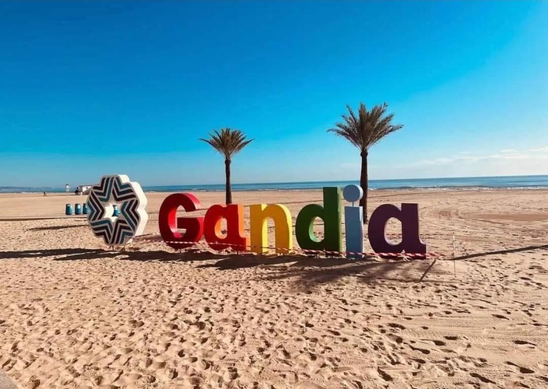 Apartamento Duplex Mediterranean View غانديا المظهر الخارجي الصورة